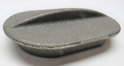 IH International LA/LB 1.5-2.5, 3-5 hp Water Hopper Cover Lid Gas Motor Hit Miss - Image 1 of 2