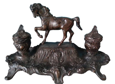 Ancien Encrier en Régule avec Sculpture de Cheval, Signé Bossu  - Photo 1/4