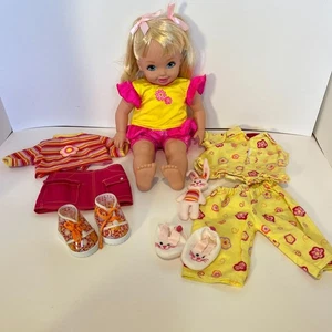 Vintage 1994 2000 Soft & Cuddly Kelly Barbie Doll Bath Clothes Outfit Bed Pjs - Bild 1 von 13