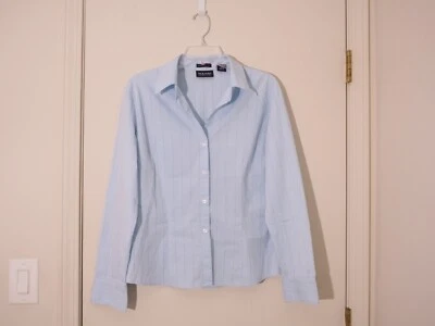 Camisa de manga larga a rayas azul elástica New York & Company City talla L Foto 1 de 4