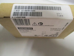 SIEMENS DIGITAL OUTPUT MODULE SINK OUTPUT 6ES7132-4BF50-0AA0 NEW - Picture 1 of 1