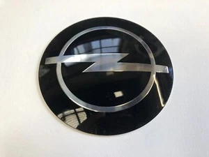NEU NOS Emblem Kühlergrill Opelzeichen Blitz Logo Original Opel Corsa B - Bild 1 von 5
