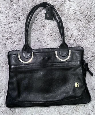 Boots N Bags Genuine Leather Rectangular Handbag Made in Columbia - Image 1 of 4