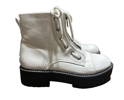 Botas de combate Forever 21 blancas de imitación de cuero con cordones y cremallera para mujer talla 8 Foto 1 de 4
