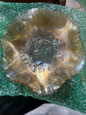 Tigela de vidro Fenton âmbar carnaval babado 9,75" azevinho floral vintage - Imagem 1 de 4