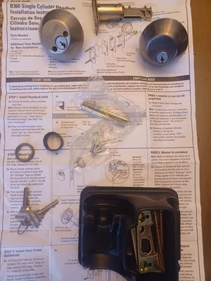 Schlage perno muerto, con llave en ambos lados, acabado níquel cepillado, 2 llaves, nuevo Foto 1 de 3