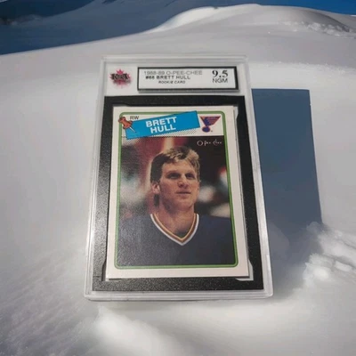 1988-89 O-Pee-Chee (OPC) Brett Hull Rookie #66 KSA 9.5 NGM St.Louis Blues - Image 1 of 3