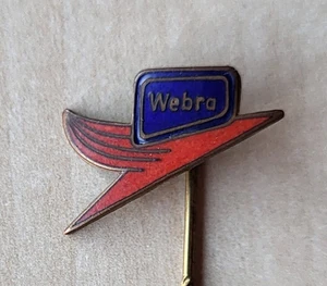 Vintage Emaille WEBRA Motoren Modellflugzeug Pin Anstecker Logo Stecknadel - Bild 1 von 2