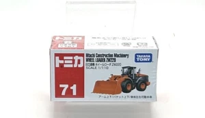 Takara Tomy Tomica No.71 Hitachi Construction Wheel Loader 1/110 Scale Diecast - Picture 1 of 7