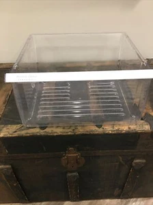 Crisper Pan Compatible with Whirlpool WRS322FDAW04 ED5LHAXWB00 IS25CFXTQ00 1092 - Picture 1 of 12