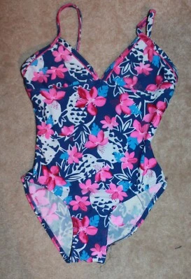 ARIZONA JEAN CO Niñas Talla 14 TRAJE DE BAÑO DE UNA PIEZA (azul/rosa floral) Usado en Excelente Condición Foto 1 de 2