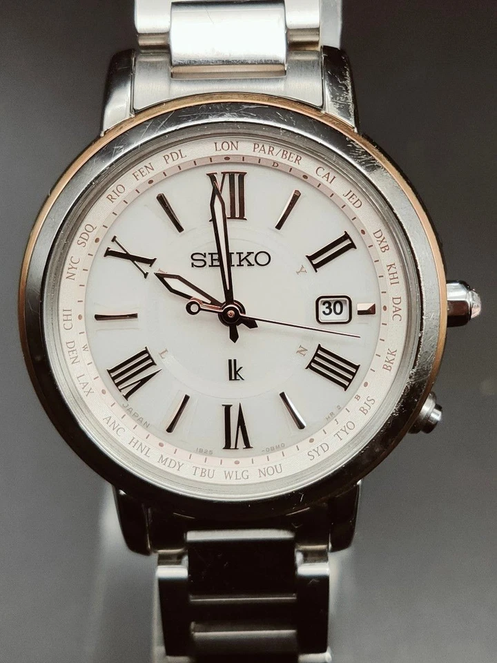 Seiko Lukia SSQV030 Dept Store Limited 400 peças rádio solar hora mundial titânio - Imagem 1 de 4