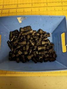 (QTY 100) Allen Head Socket Head Cap Screw 5/16"-18 x 3/8" Black Oxide - Picture 1 of 3