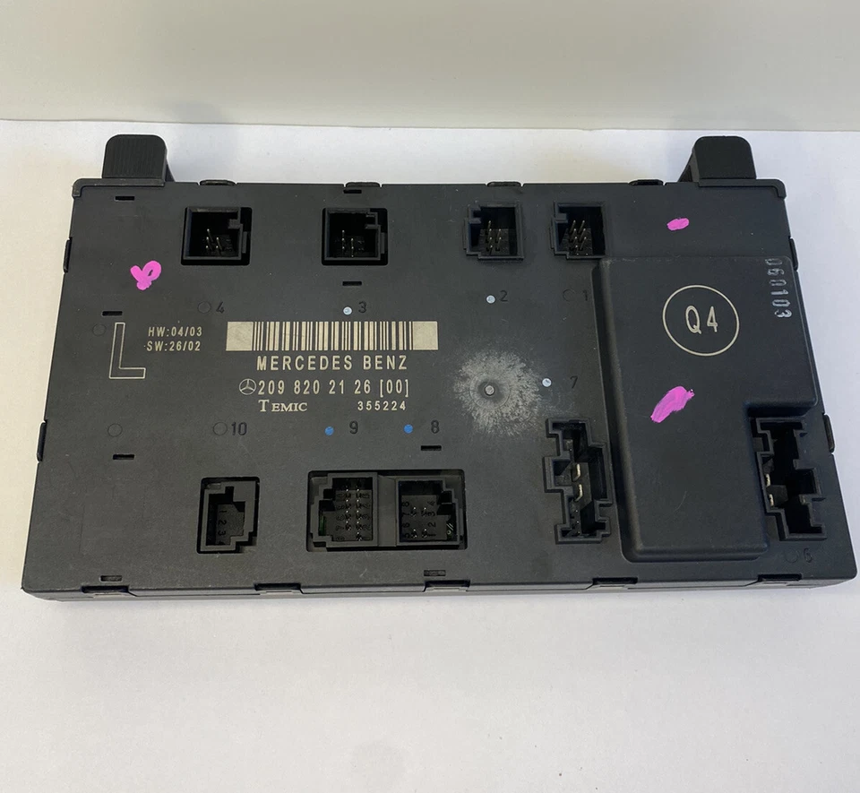 03-09 MÓDULO CONTROL PUERTA IZQUIERDA MERCEDES W209 CLK320 CLK550 CLK55 2098202126 Foto 1 de 4