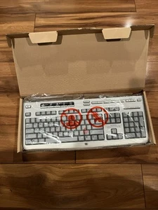 HP Wired PS/2 Multimedia Keyboard RT7H10 Silver Genuine 5069-7601 - Picture 1 of 5
