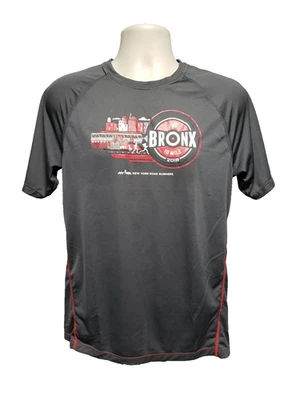Camiseta deportiva NYRR New York Road Runners Bronx 2018 10 millas para hombre gris medio Foto 1 de 4