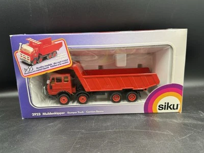 Siku 2923 Mercedes Dumper Truck Muldenkipper In box 1:55 - Image 1 of 4