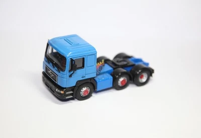 Unidad de tractor Corgi MAN en azul - escala 1:50 Foto 1 de 4