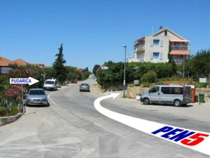 IMMOBILIE MIT GROSSEM GESCHÄFTSPOTENZIAL - Bild 1 von 24