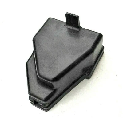 FURGONETA SUZUKI RV125 03/17 - FUNDA/TAPA CAJA HERRAMIENTAS AJUSTE ORIGINAL BUEN ESTADO Foto 1 de 3