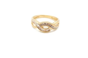 14k Yellow Gold Diamond Ring Size 4 - Picture 1 of 10
