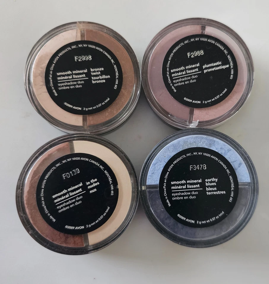 Avon Smooth Minerals Eyeshadow Duo - Image 1 of 1