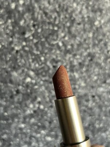 Limited edition No 7 sparkling lipstick - Picture 1 of 6
