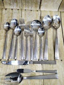 Coltelli vintage Cambridge Flateware Cartina inox 102 pz cucchiai a forchetta e pezzi da porzione - Foto 1 di 11