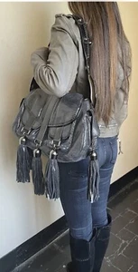 THOMAS WYLDE LACKLEDER QUASTEN GROSSE HOBO BAG GRAU - Bild 1 von 11