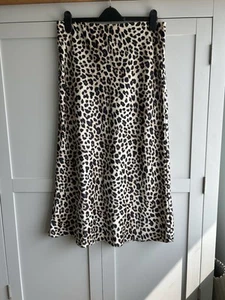 BNWT Zara Leopard Print Satin Skirt Size L - Picture 1 of 6
