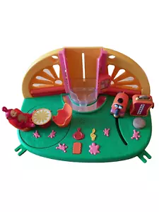***Juego Teletubbies Home Hill House Tubbytronic Superdome y figura de culo*** - Imagen 1 de 3