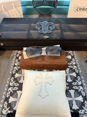 Gafas de sol Chrome Hearts 'Stains IV' marrón/plateado Foto 1 de 4