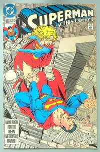 Action Comics #677 ~ DC 1992 ~ SUPERMAN & SUPERGIRL VF/NM - Picture 1 of 2