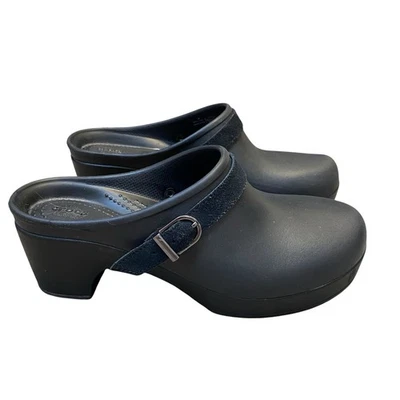 Crocs Sarah Mule Heel Clog Women 8 Black Closed Toe Dual Comfort Grunge Casual - Image 1 of 4