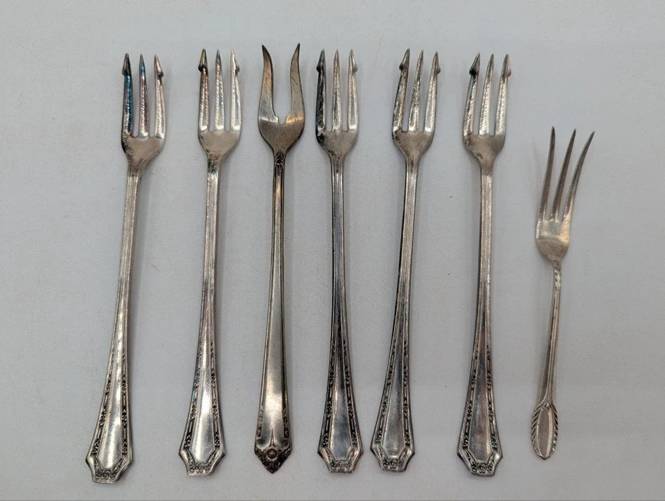 Лот 7 посеребренные длинные вилки аперитив оливки сервировка антипасти ужин AN36-8 - Изображение 1 из 4