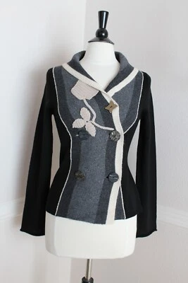 全新带标签 Anthropologie Field Flower Cardigan 毛衣双排扣黑色多尺寸 S — 第 1/4 张图片