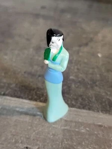 Mulan green dress fan Disney toy figure - Picture 1 of 5
