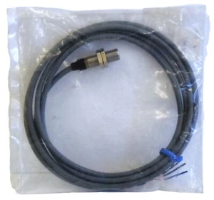Carlo Gavazzi EI1202NPOSS 10-40 VDC Inductive Proximity Sensor - Picture 1 of 4