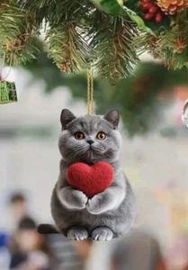 Gato de pelo corto gris y corazón de amor rojo acrílico decoración de Navidad adorno de árbol - Imagen 1 de 3