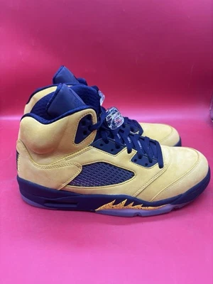 Nike-Air Jordan 5 Retro SP Michigan Hombres 10 Nuevo en Caja Foto 1 de 4