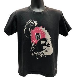 Uniqlo x Capcom UT Street Fighter Akuma Graphic Tee Herren Medium Black Gamer Tee - Bild 1 von 8