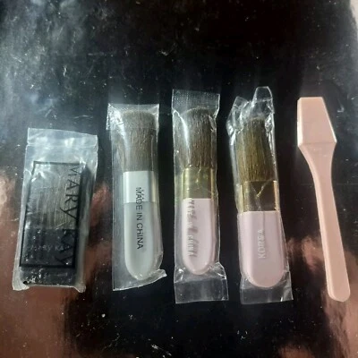 Mary Kay BLUSH BRUSH VARIETY, and  SPATULA - all NEW, most sealed - Image 1 of 2