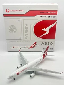 JC WINGS QANTAS FREIGHT AIRBUS A330-200P2F 1:200 AUSTRALIA POST JC2QFA0445 - Picture 1 of 3