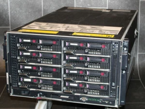 HP BladeSystem c3000 Enclosure ProLiant 460 Gen 6 Intel Xeon GbE2c DVD Rom 8GB - Bild 1 von 10