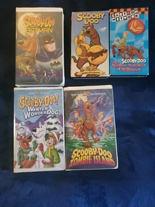 Scooby Doo VHS Lot Of 5 - Picture 1 of 2