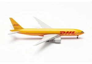 537032 - DHL Aviation Boeing 777F – D-AALT  - Scale 1:500 - Picture 1 of 5