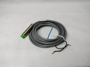 Honeywell 2422 137 00062 922AB2XM-A9P-L-Z925 Proximity Sensor Switch - Picture 1 of 4