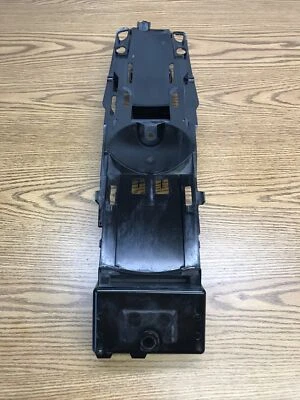 SUZUKI GSX-R600 2006-2007, REAR FRONT UPPER FENDER PART # 63111-01H00 - Image 1 of 2