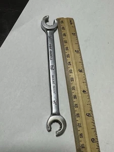 John Deere Line Wrench, 3/8" & 7/16", TY3259, Made in USA, difficile da trovare - Foto 1 di 6