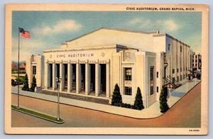 Postal del Auditorio Cívico de Grand Rapids Michigan - Imagen 1 de 2